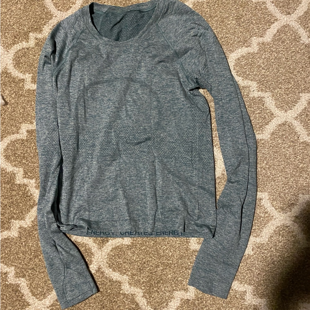 Lululemon long sleeve swiftly tech shirt size 8, cropped, teal